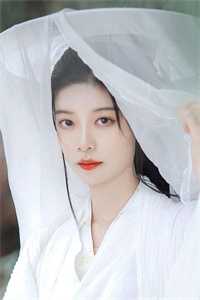 活成前任白月光后，她桃花朵朵开完整版