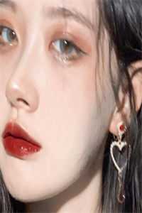 香江大佬消失十年的妻回来了完整版