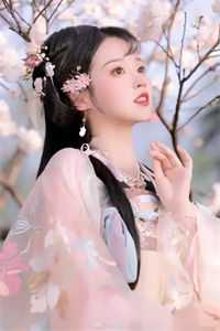 重生末世：物资已就绪，女神找上门！小说全集