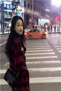身为主角，我除了女帝老婆一无所有小说全集