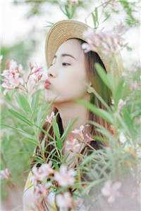 全文浏览神豪：全美男都成了我的套现工具