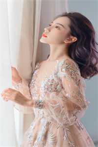 恶毒女配重生后躺赢了文章精选