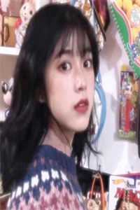 精选篇章阅读同学盲盒，老婆是国民女神被曝光