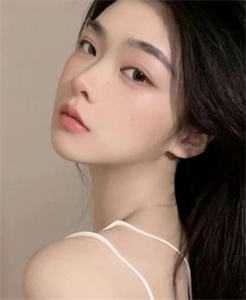 替嫁新娘：霸道总裁宠上天短篇小说阅读