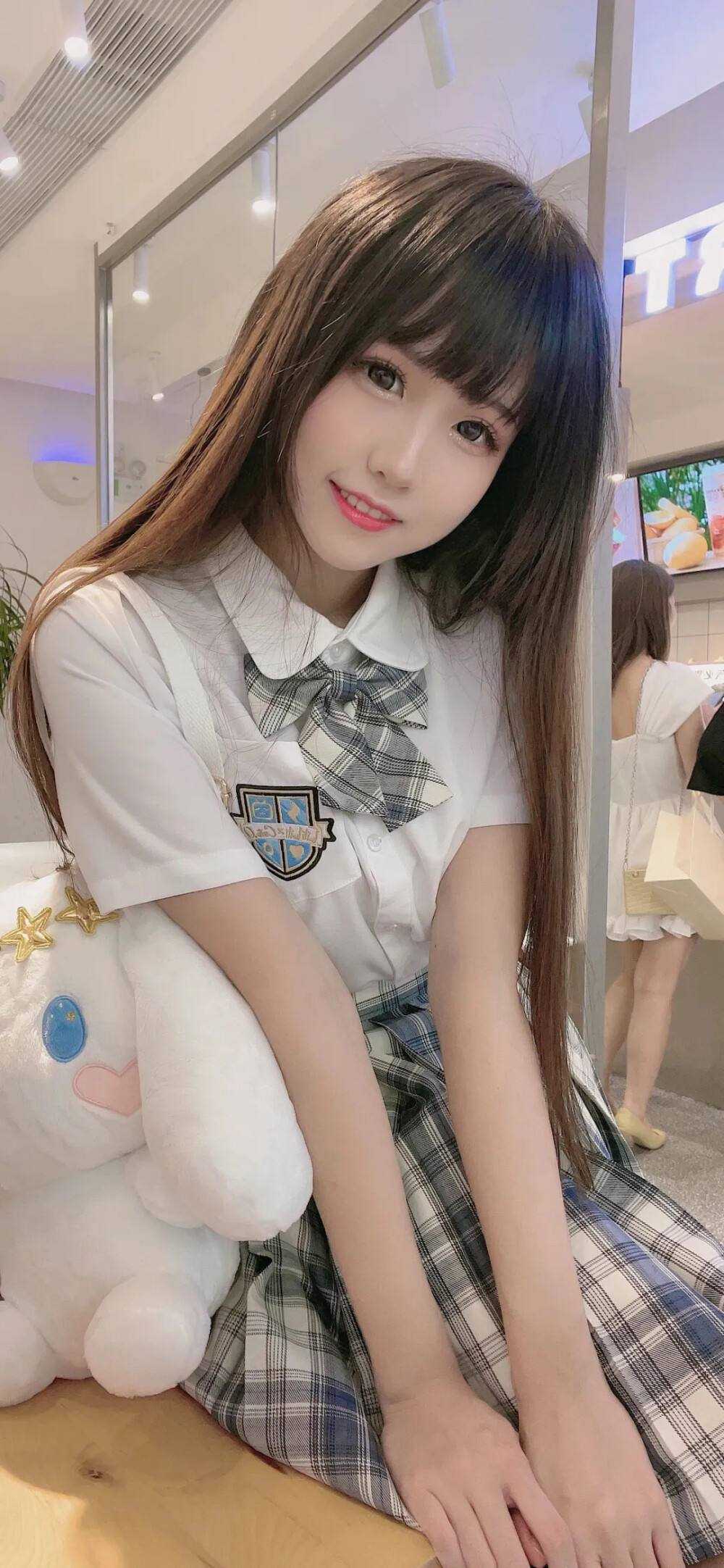 蛟龙出渊，十个师姐又美又飒！全文浏览