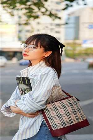 全文章节人在倚天：无双公子