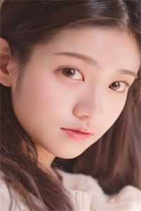 畅读全文全校公敌！和美女老师谈恋爱