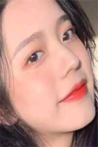 长篇小说智者不入爱河，皇后娘娘只想死遁