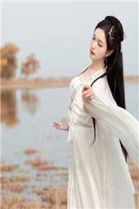 夫君独宠爱妾？我攻略婆婆来撑腰