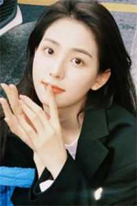 小说做乳娘后，我宠冠六宫，降服暴君