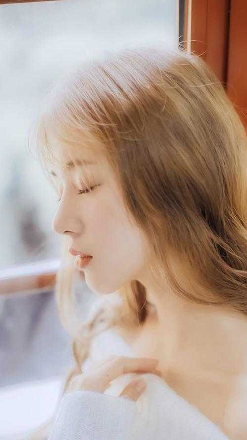 小说闪婚千亿大佬后，哥哥们跪求原谅