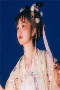 穿成嫡女，惹上疯批后她招架不住了火爆小说