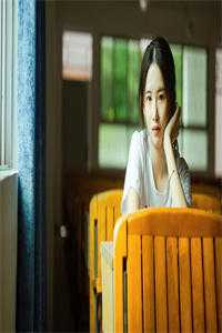小说军婚甜如蜜,恶女穿七零被宠上天