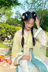 穿成嫡女,惹上疯批后她招架不住了全文阅读