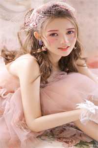 文集活成前任白月光后，她桃花朵朵开江凌霄云雪尧