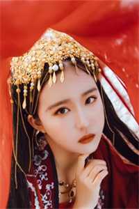 不争不抢，秀女入宫做了娘娘热门小说