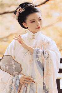 一眼过后清冷校花对我上头了小说