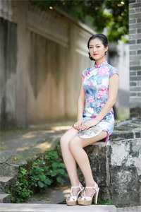 火爆小说让你娶妻，没让你娶一对富婆姐妹啊