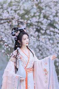 本想苟着活,高岭之花却成她裙下臣章节