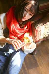 活成前任白月光后，她桃花朵朵开精品选集