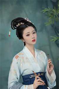 精品全篇婚礼上，白月光把男友截胡了