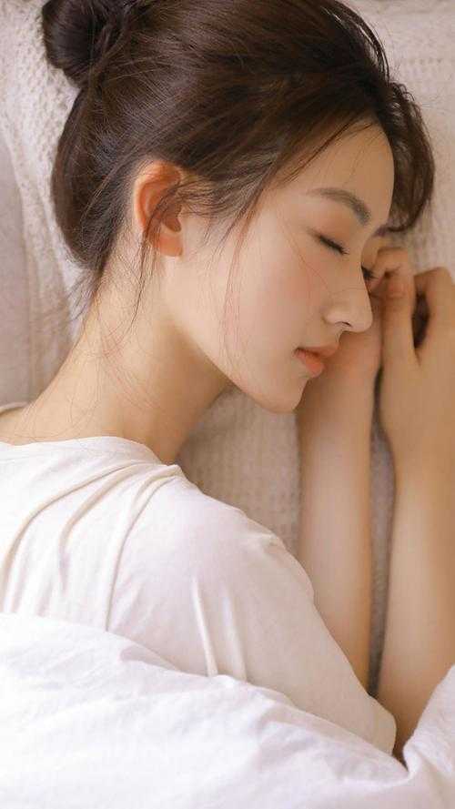 热浪来袭，我玩死女朋友一家完整文集