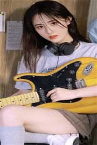 和闺蜜同穿后,她变成了生子娇妻是什么