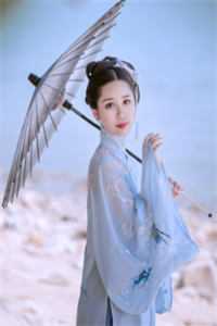 翩若惊鸿许倾心独家