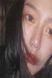 被渣老公赶出家门后，我亿万富婆的身份藏不住了