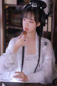 穿越兽世：天降美人，雄性都爱疯了新书