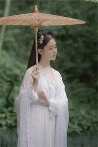 未婚夫把我送给上司