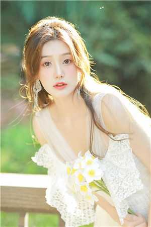 神豪返利系统:从打赏女团开始小说