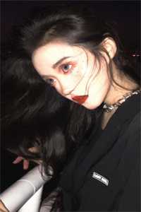 订婚两年后，改嫁渣男他小叔