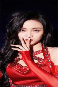娶了美女总裁后，我的人生开挂了小说