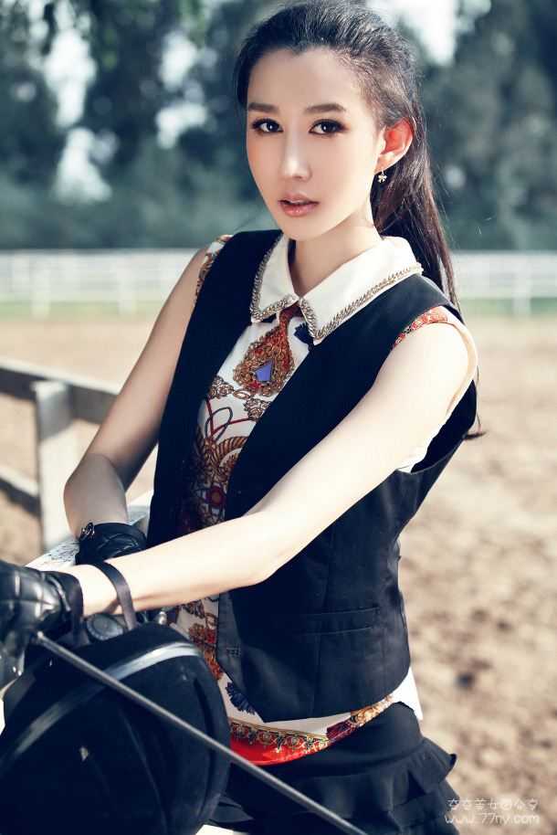 穿越兽世：天降美人，雄性都爱疯了予暮桑漪全章+后续