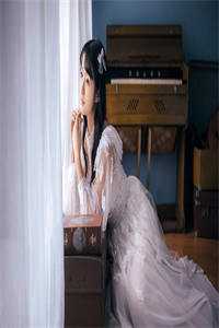 契约婚妻：总裁大人很腹黑兰溪溪薄战夜全局