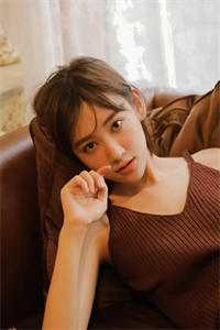 穿越后，王妃非要拿白莲花剧本:全文+后续+结局