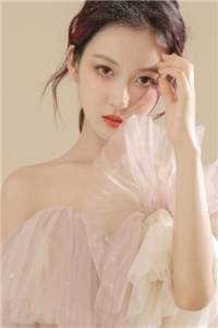 穿越后，我和国民女神成了队友:全本+番外+后续