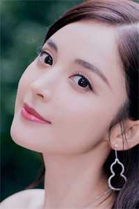 影后老婆领奖时，女儿和我身死的新闻冲上了热搜C400:前文+后续