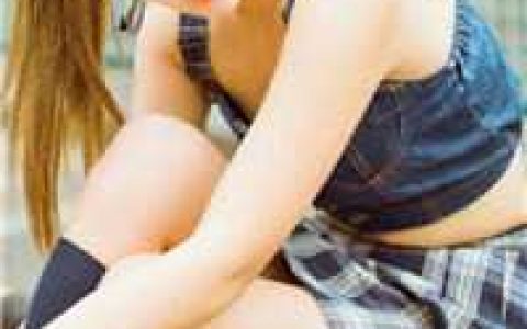 绿茶女配想靠系统逆袭？休想！