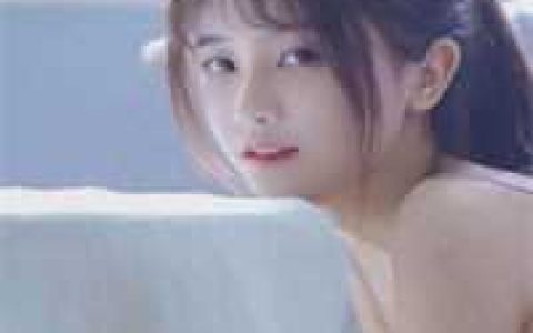 变身成美女后嫁给霸总