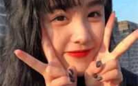 玄学大佬升官发财后，九王爷赖着不走了小说