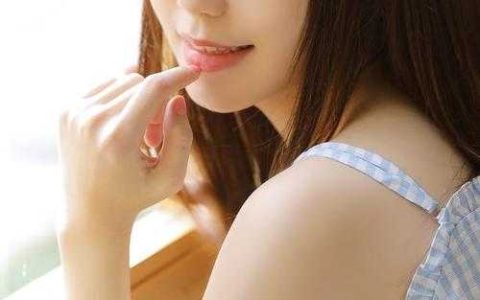 七零年代：我成了厂长家的小娇妻