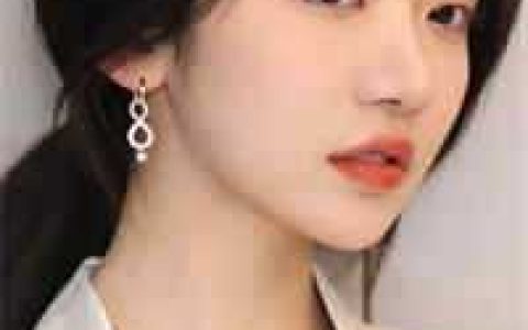 我有99个大佬师父，下山即无敌
