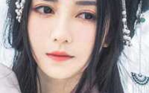 被捕入狱后，未婚夫带着新科技参加审判