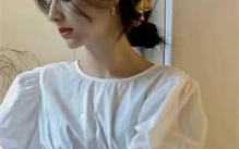 谁懂啊!歌手会评选,评审台都坐着前女友