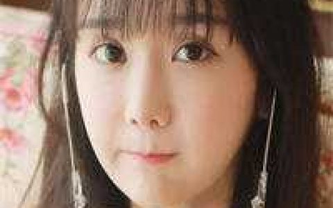 镇守藏经阁百年,投资天命反派