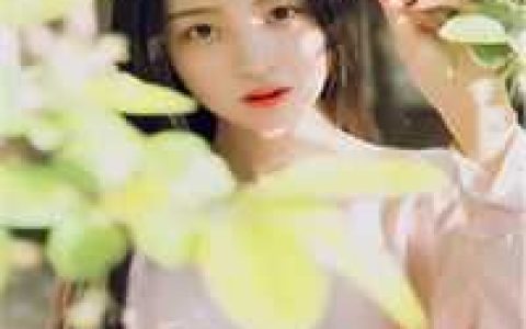 五年后,他死去的娇妻回来了