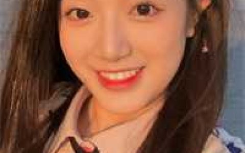 叫你求生,你竟然抱着校花开养殖场?