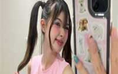 离婚后和美女总裁同居，前妻你急什么？